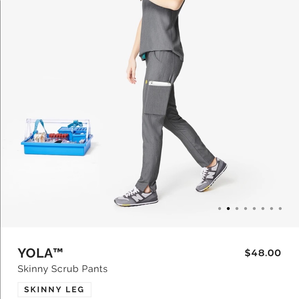 Figs skinny basic scrub pants